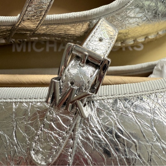Michael Kors Espadrille, “Lynn Ballet Espadrille”, Silver, Size 9, New in Box! - Picture 4 of 7
